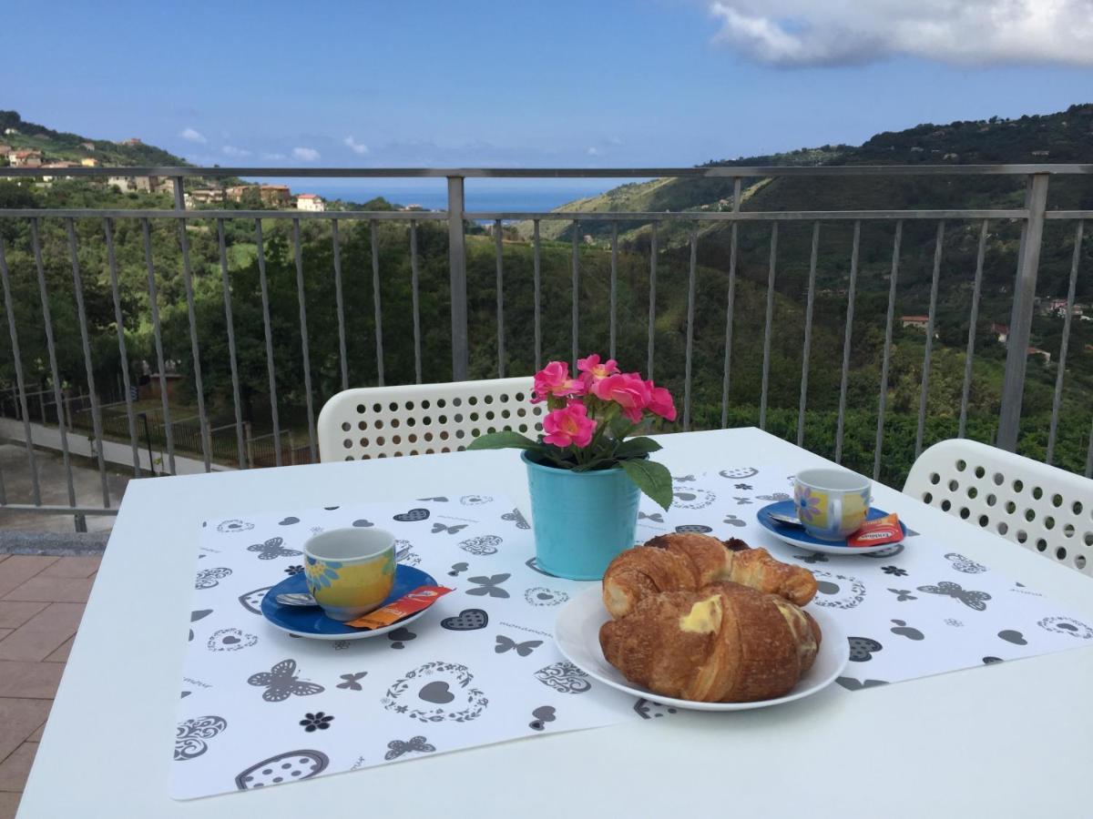 Vista D'Amare Bed & Breakfast Buonvicino Екстериор снимка