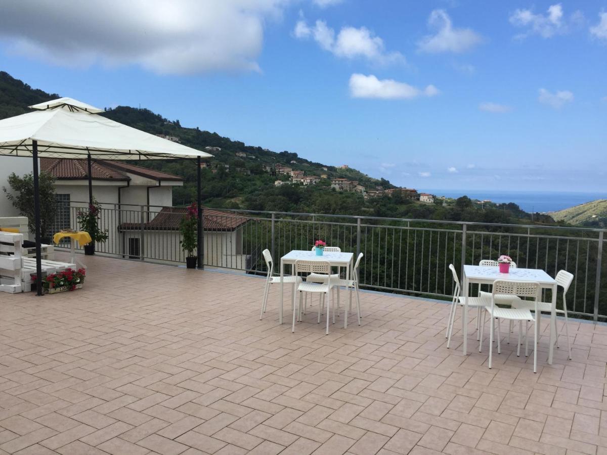 Vista D'Amare Bed & Breakfast Buonvicino Екстериор снимка